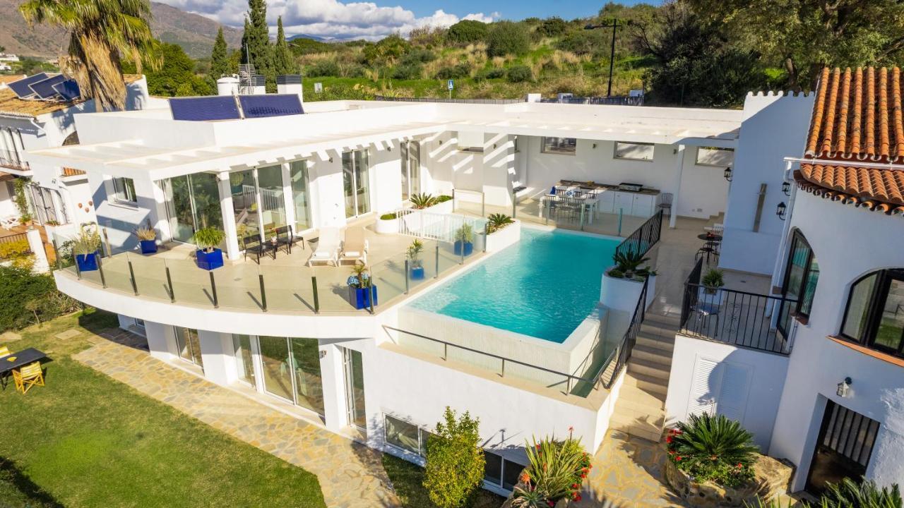 Villa Hesla Estepona Buitenkant foto